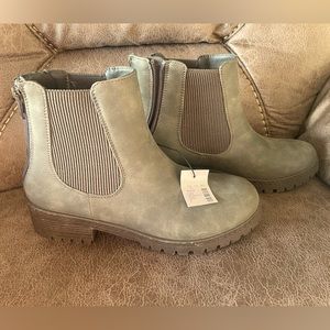 Grayish/Tan bootie, never worn, tags still on!